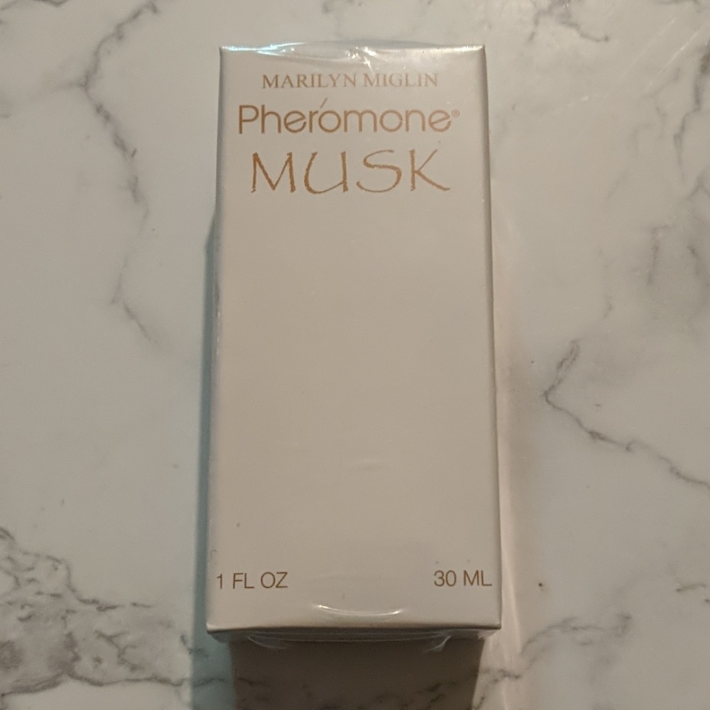 Marilyn miglin pheromone musk